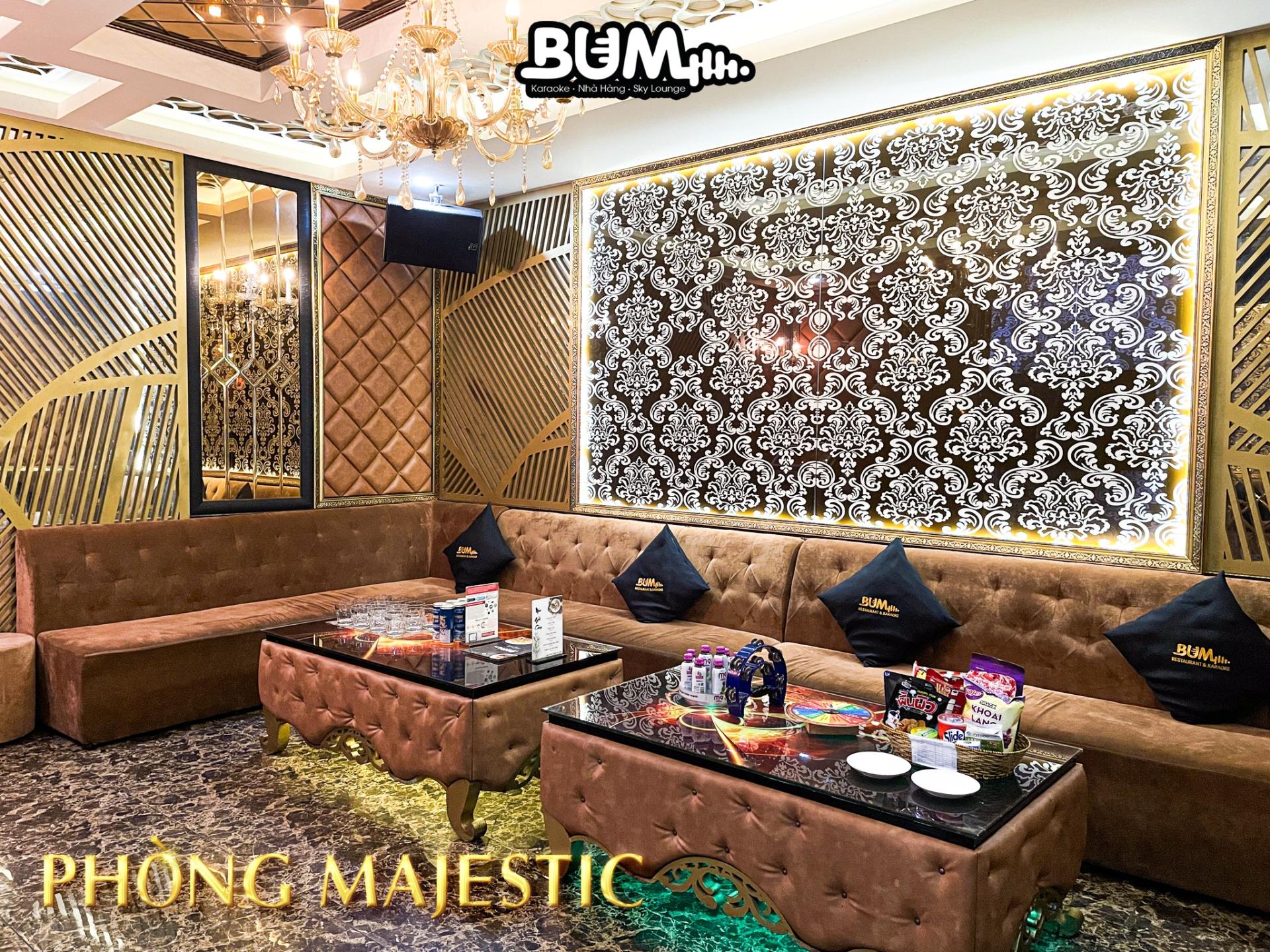 Phòng có sức chứa lên đến 15 người tại BUM